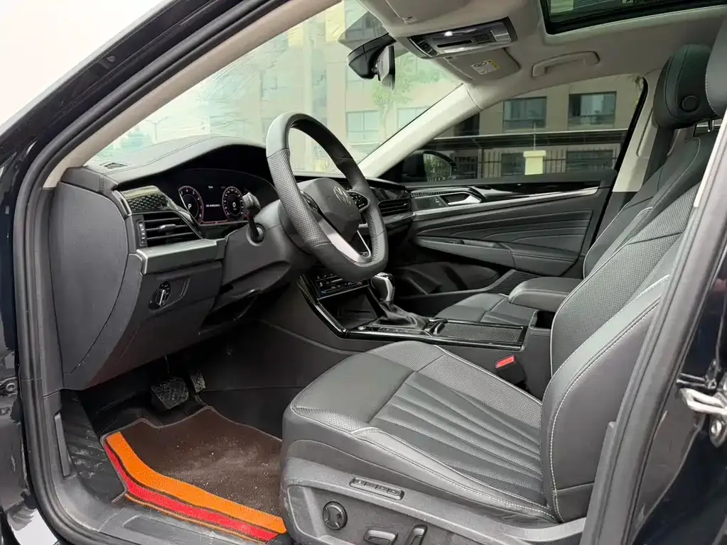 Volkswagen Passat — фото 9