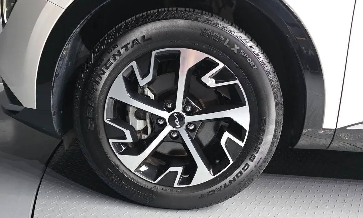Kia Sportage — фото 6