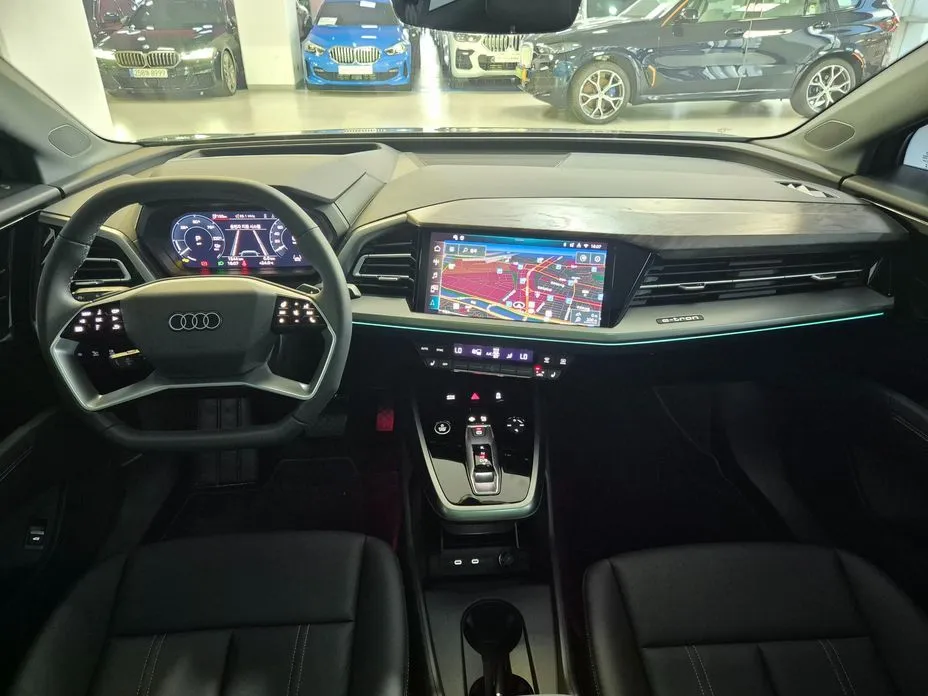 Audi Q4 e-tron 2026 из KR, фото 2
