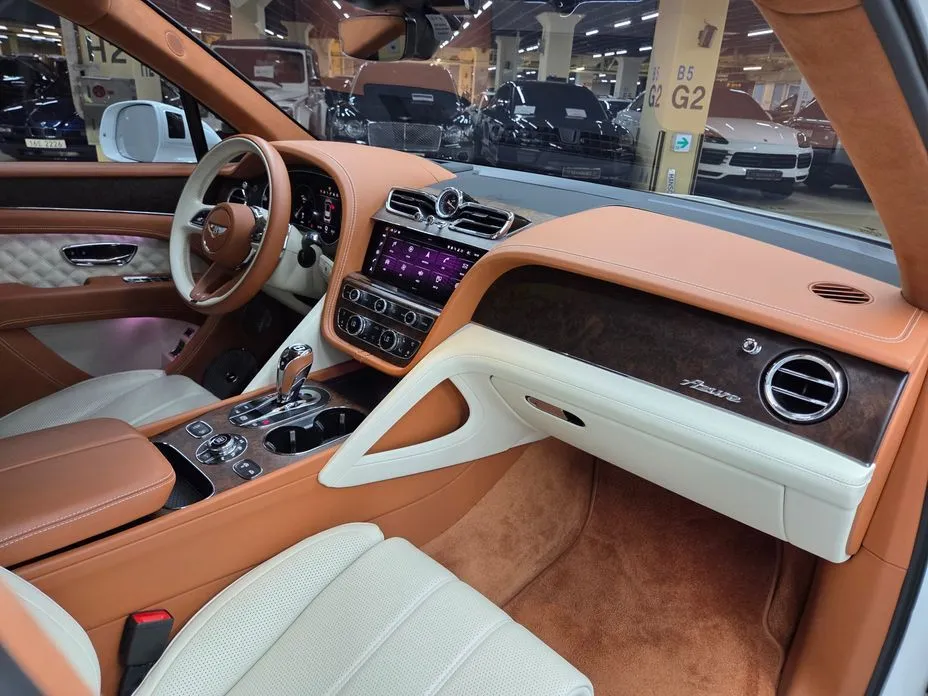 Bentley Bentayga 2023 из KR, фото 10