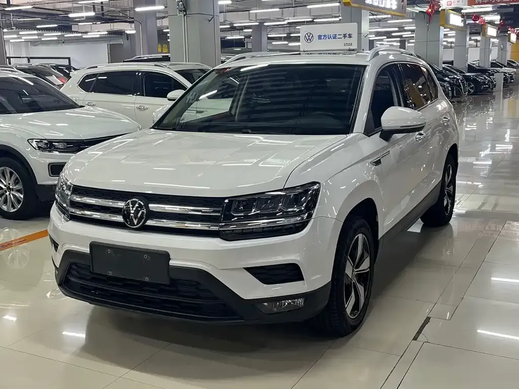 Volkswagen Tharu — фото 1