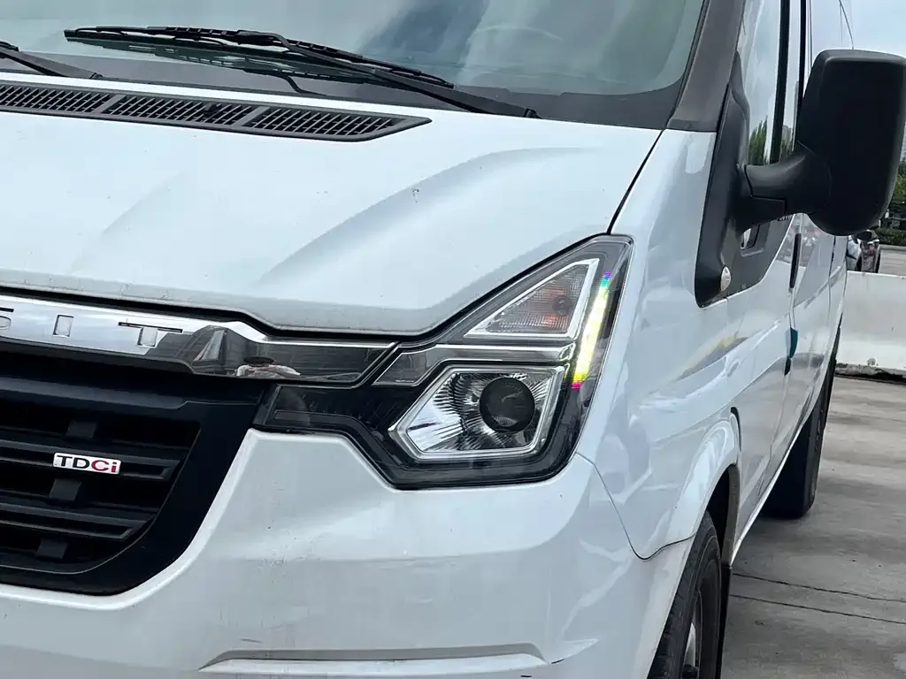 Ford Transit Custom — фото 6