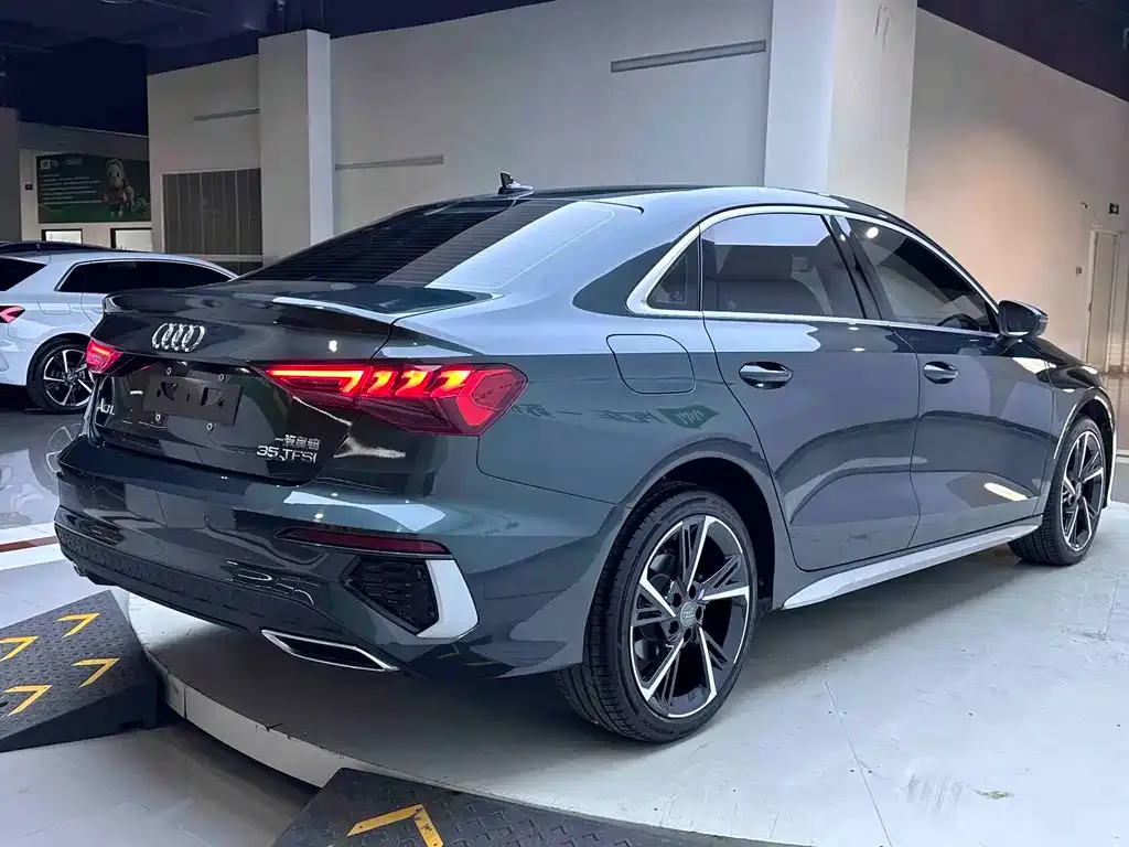 Audi A3 — фото 5
