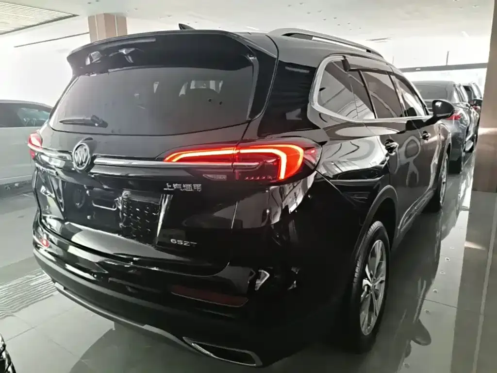 Buick Envision Plus — фото 2