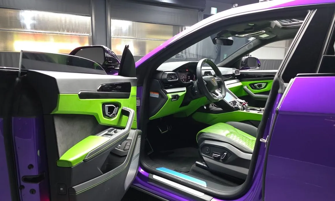 Lamborghini Urus 2022 из KR, фото 2