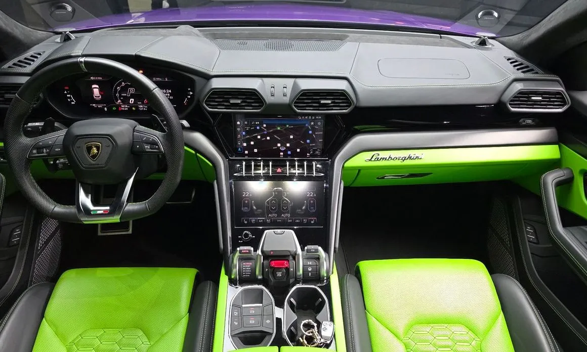 Lamborghini Urus 2022 из KR, фото 9