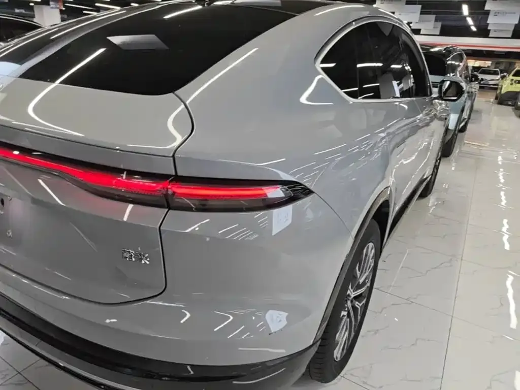 NIO EC6 — фото 3