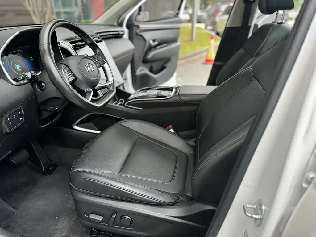 Hyundai Tucson — фото 4