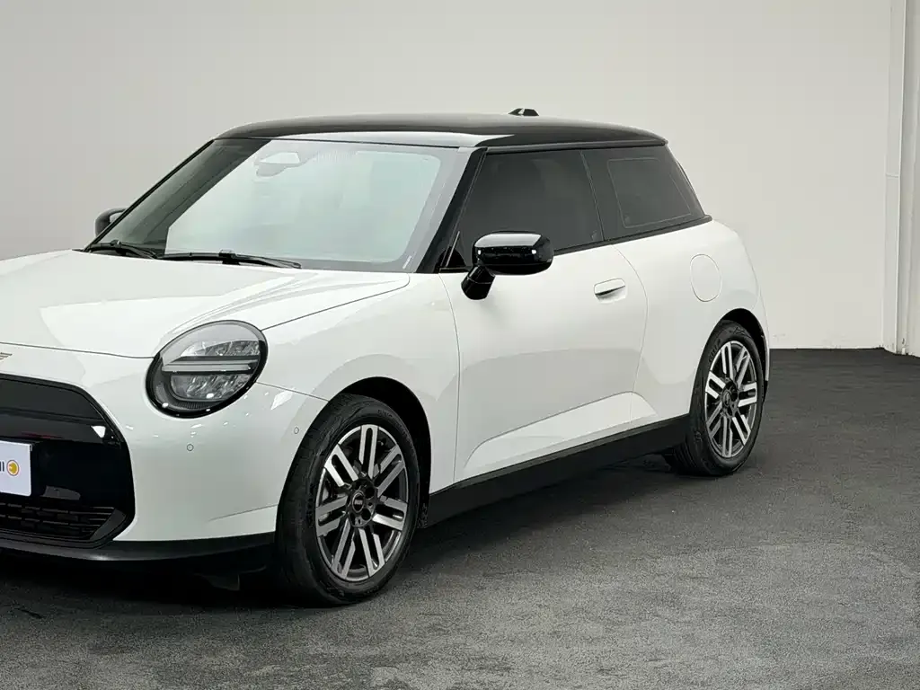 MINI Cooper EV — фото 10