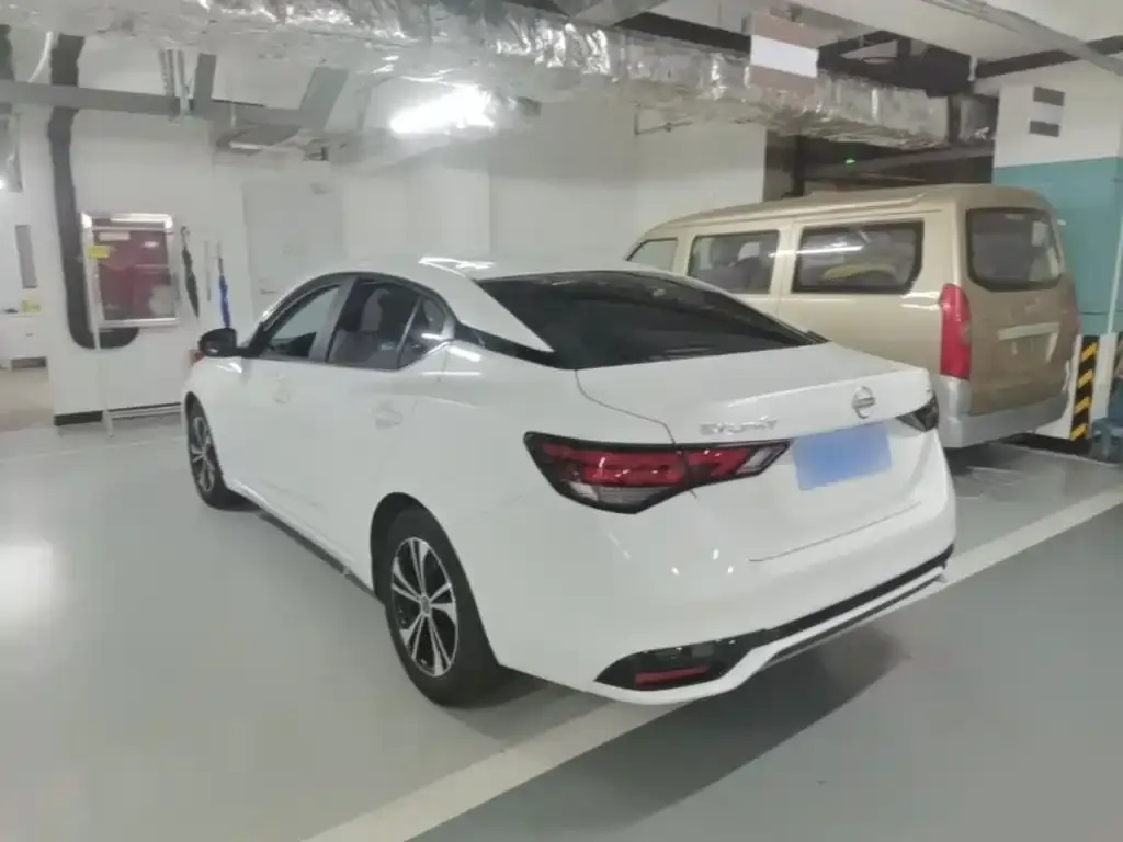 Nissan Sylphy 2023 из CN, фото 4