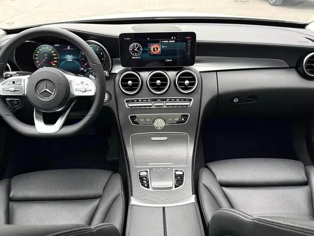 Mercedes-Benz C-Class — фото 10