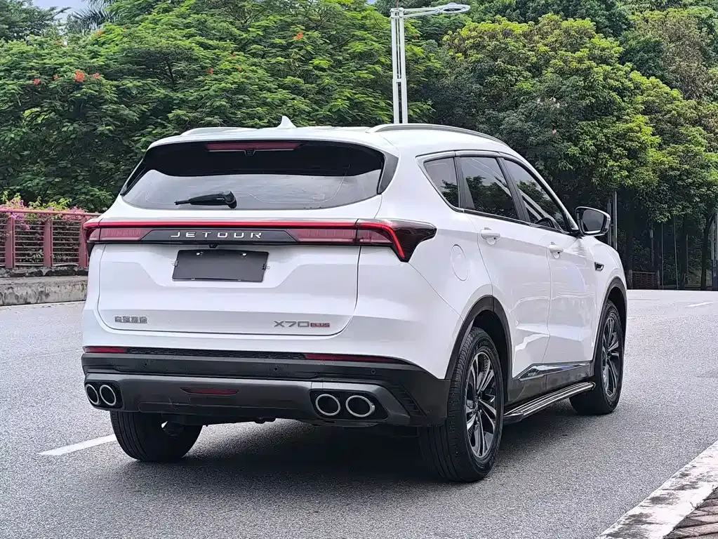 Jetour X70 PLUS — фото 10