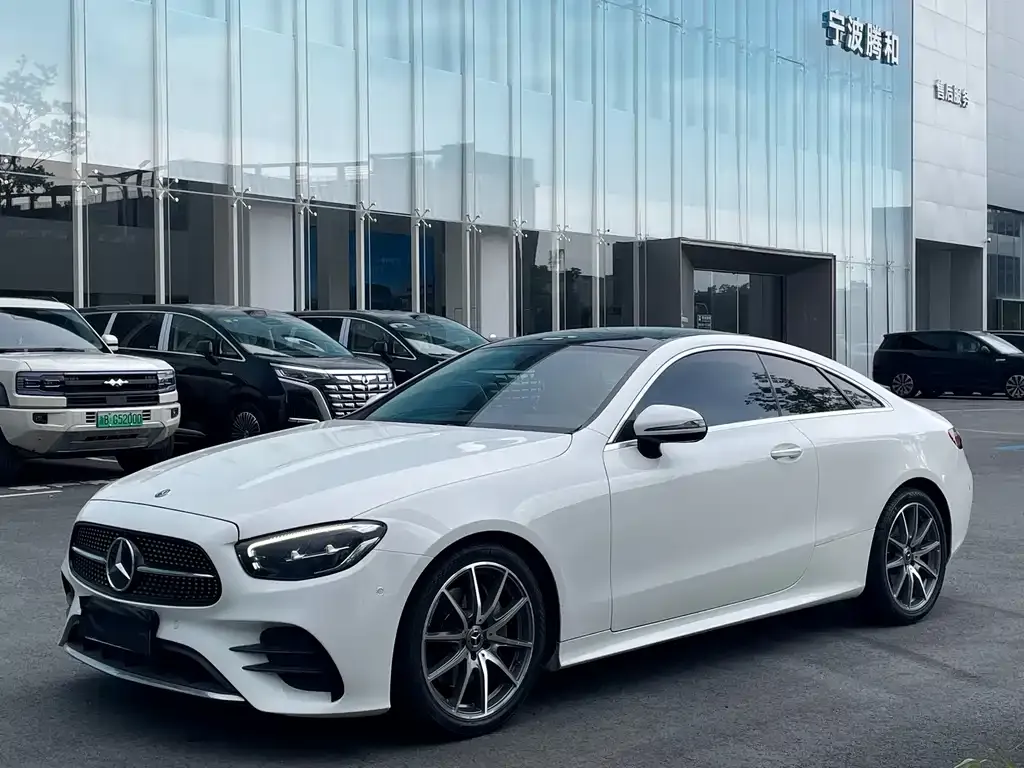 Mercedes-Benz E-Class (Import) — фото 1