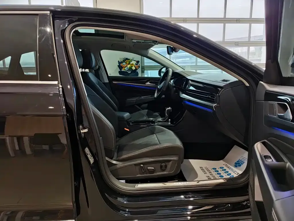 Volkswagen Passat — фото 3