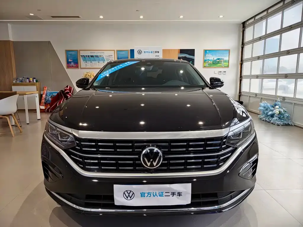Volkswagen Passat — фото 5