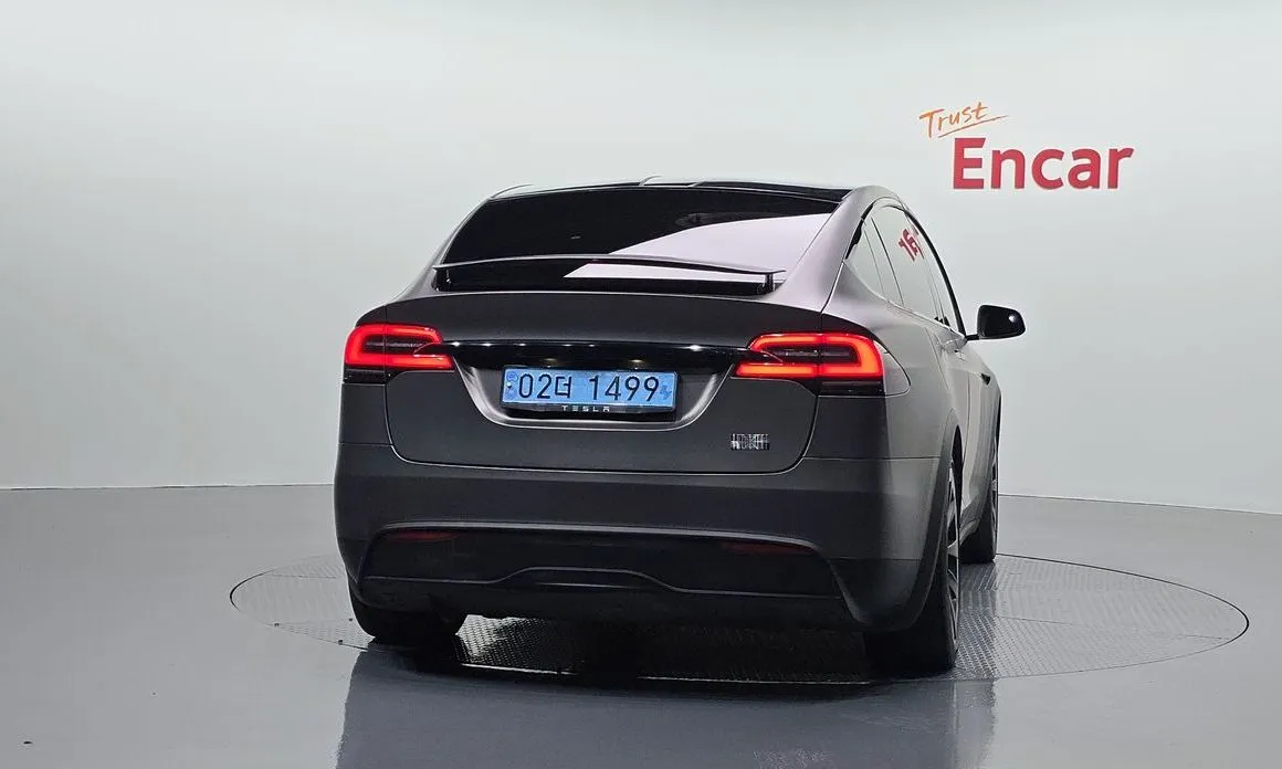 Tesla Model X 2023 из KR, фото 4