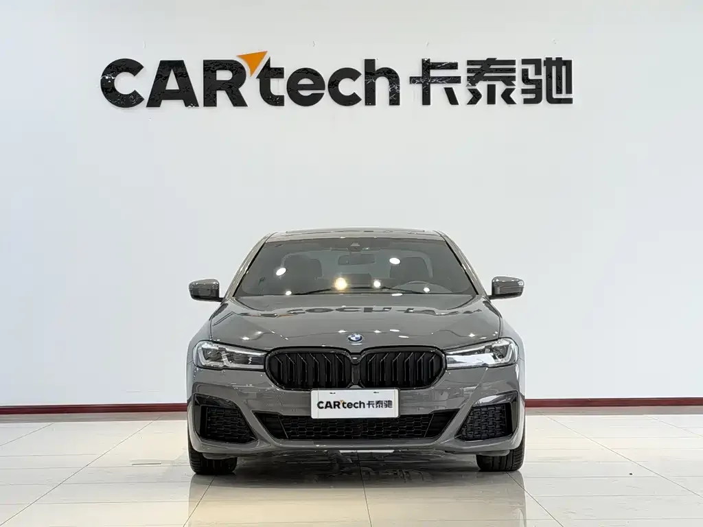BMW 5 Series (Import) — фото 2