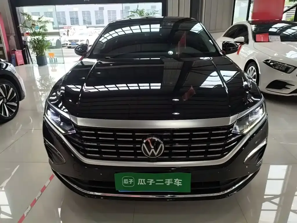 Volkswagen Passat — фото 8