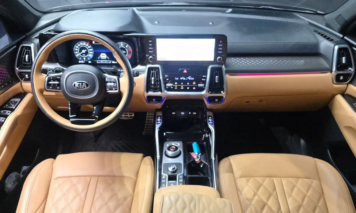 Kia Sorento — фото 6