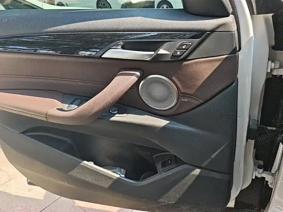 BMW X2 — фото 2