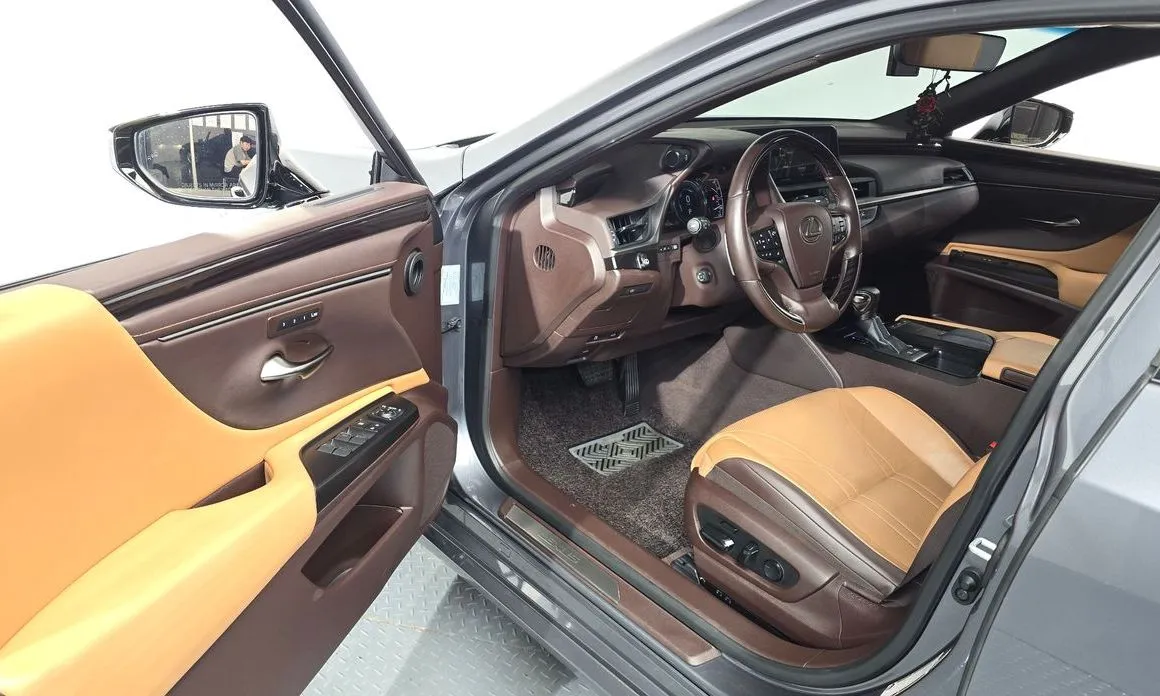 Lexus ES 2021 из KR, фото 5