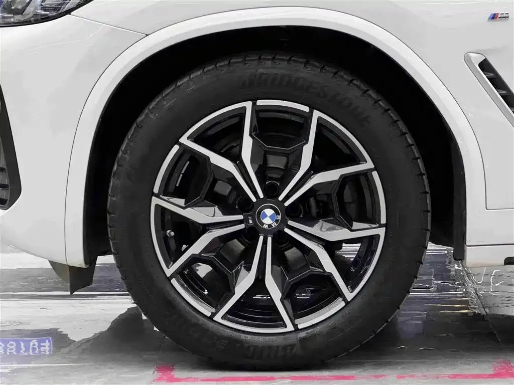 BMW X3 — фото 8