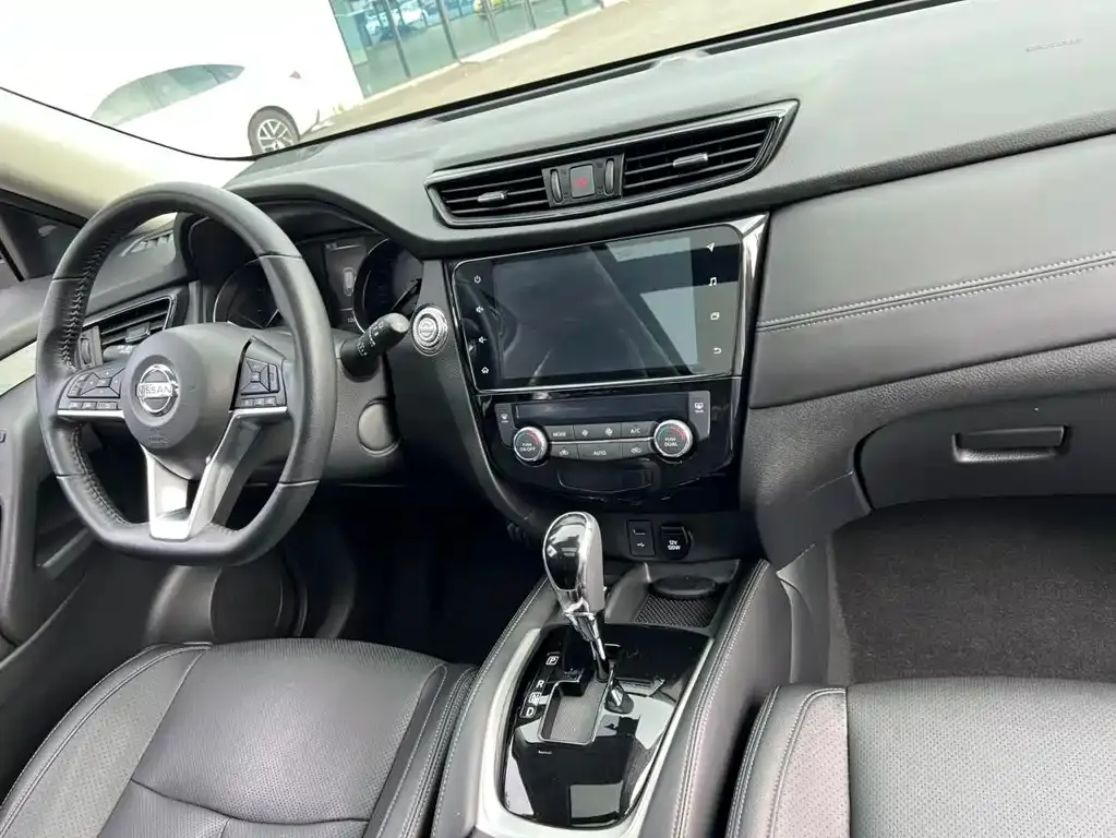 Nissan X-Trail 2024 из CN, фото 3