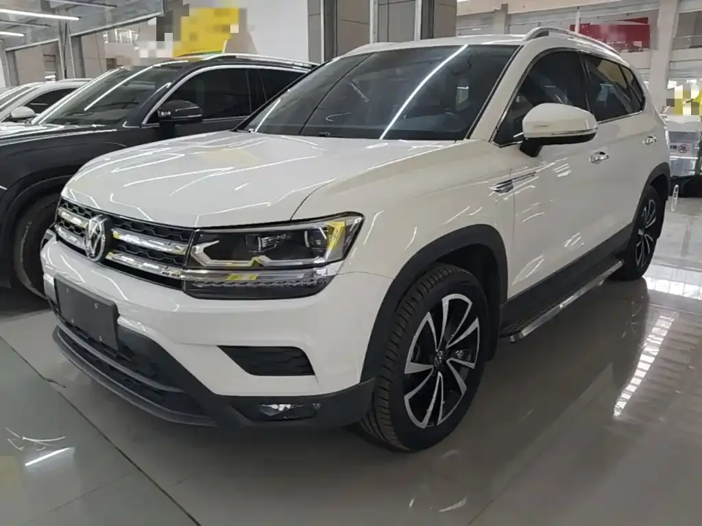 Volkswagen Tharu — фото 1