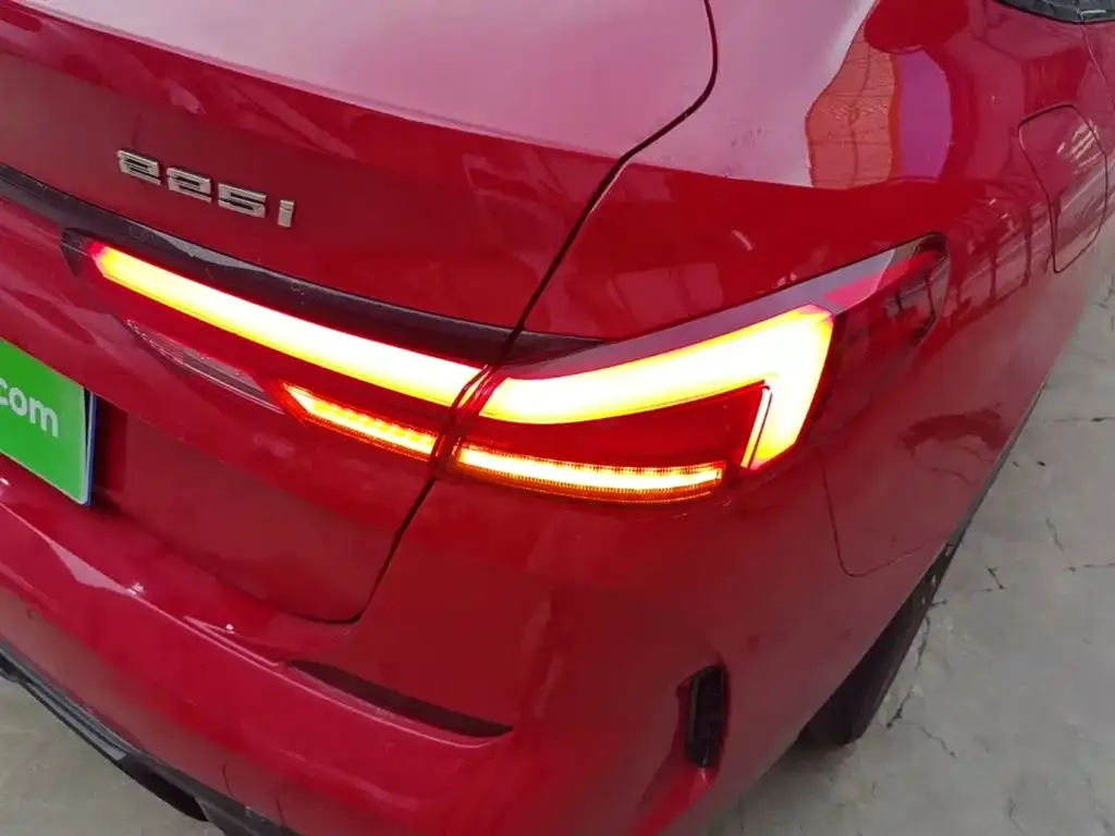 BMW 2 Series (Import) 2022 из CN, фото 2
