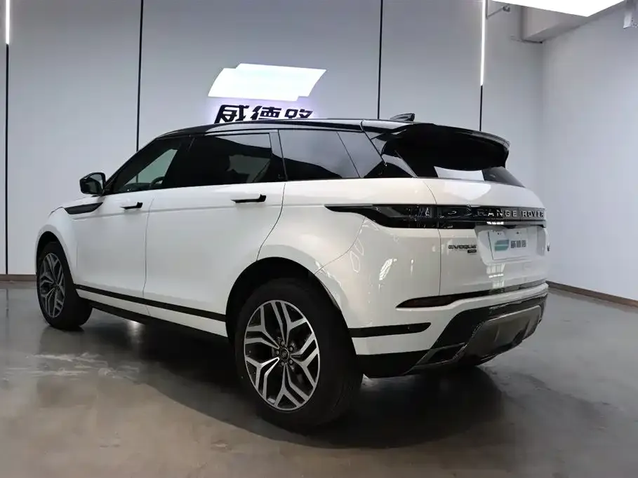 Land Rover Evoque — фото 9