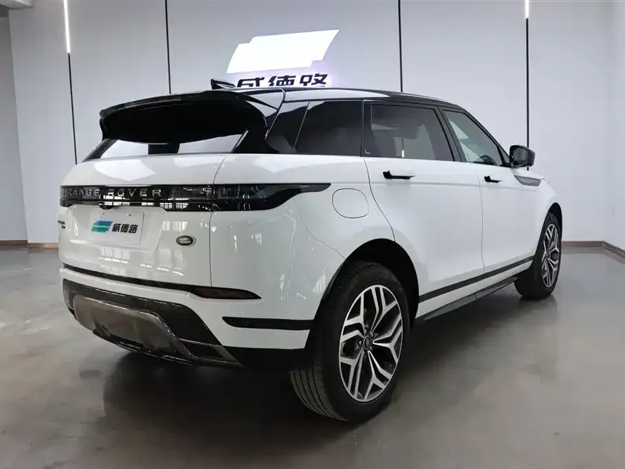Land Rover Evoque — фото 6