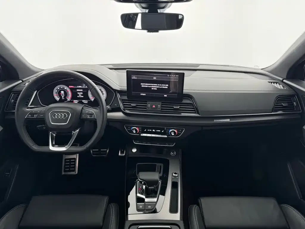 Audi Q5L — фото 2
