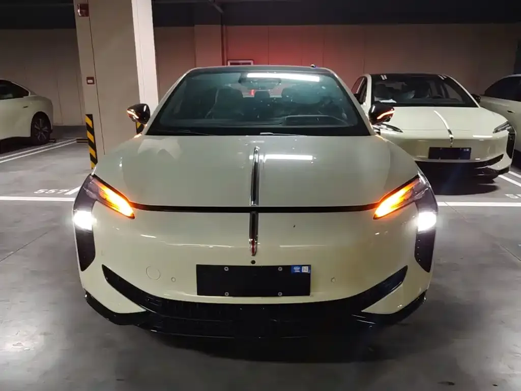 Hongqi EH7 2026 из CN, фото 8