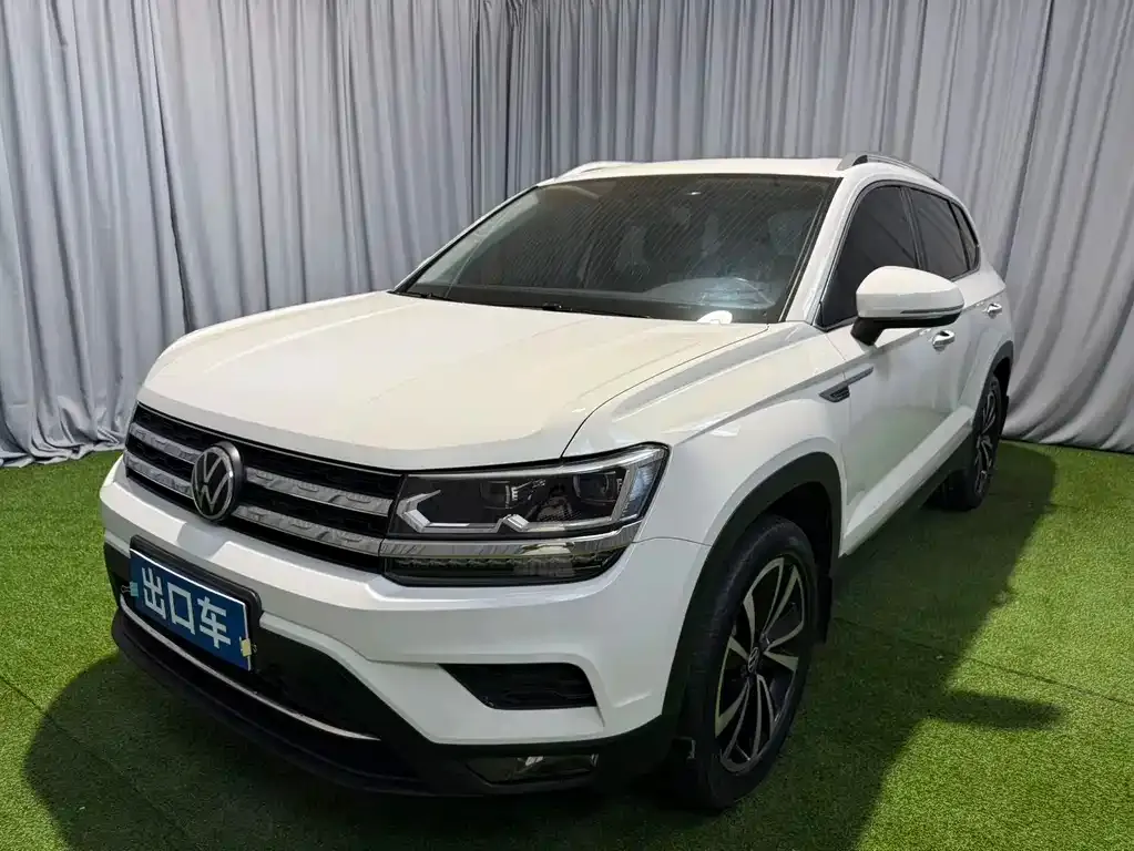 Volkswagen Tharu — фото 1