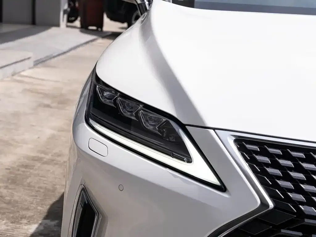 Lexus RX — фото 6