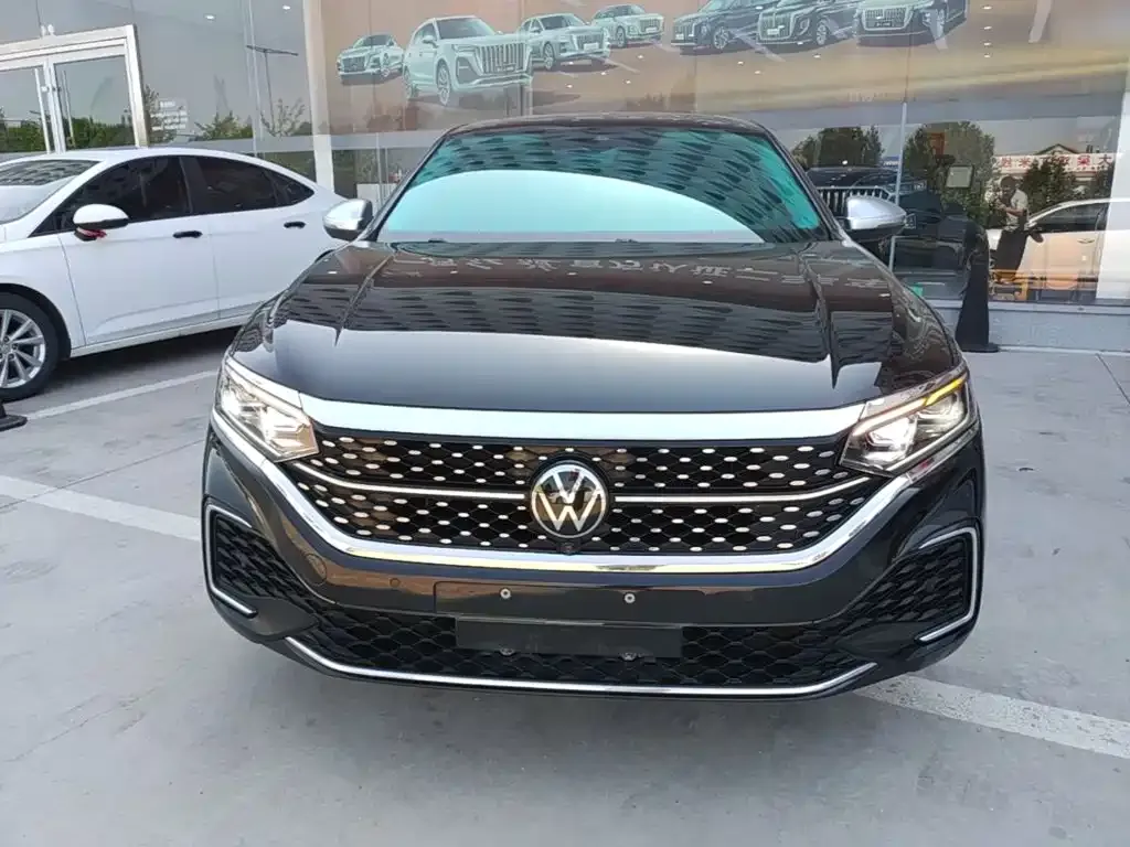 Volkswagen Passat — фото 4