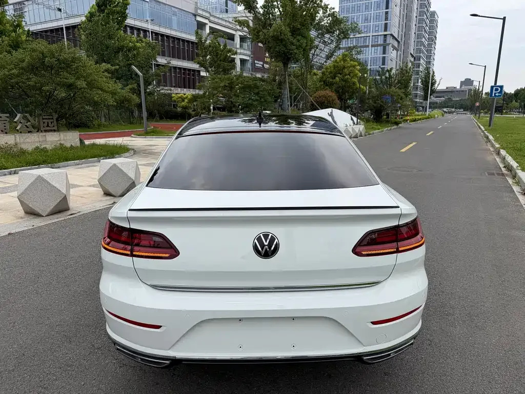 Volkswagen CC — фото 6