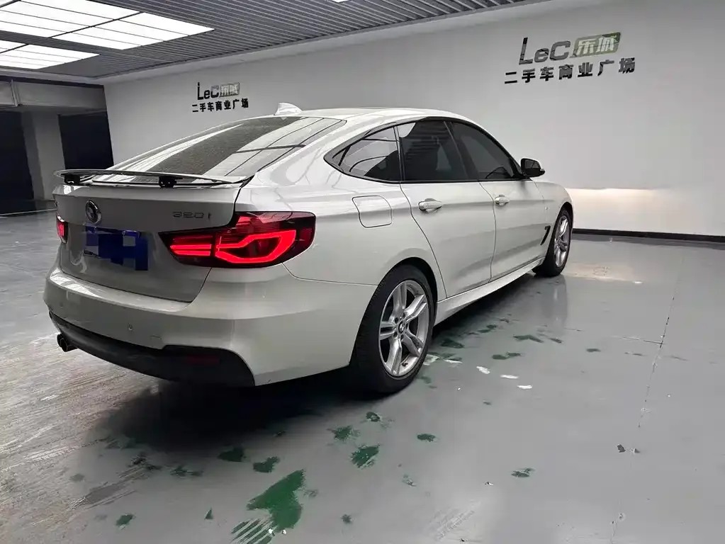 BMW 3 Series GT — фото 5