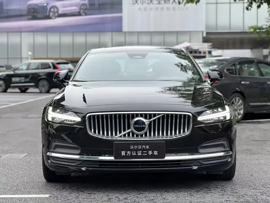 Volvo S90 — фото 4