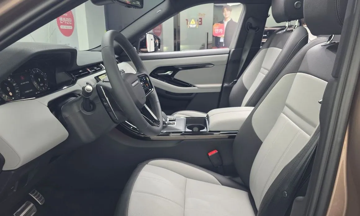 Land Rover Range Rover Evoque — фото 4