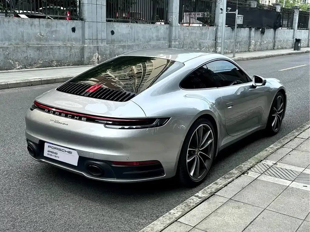 Porsche 911 — фото 5