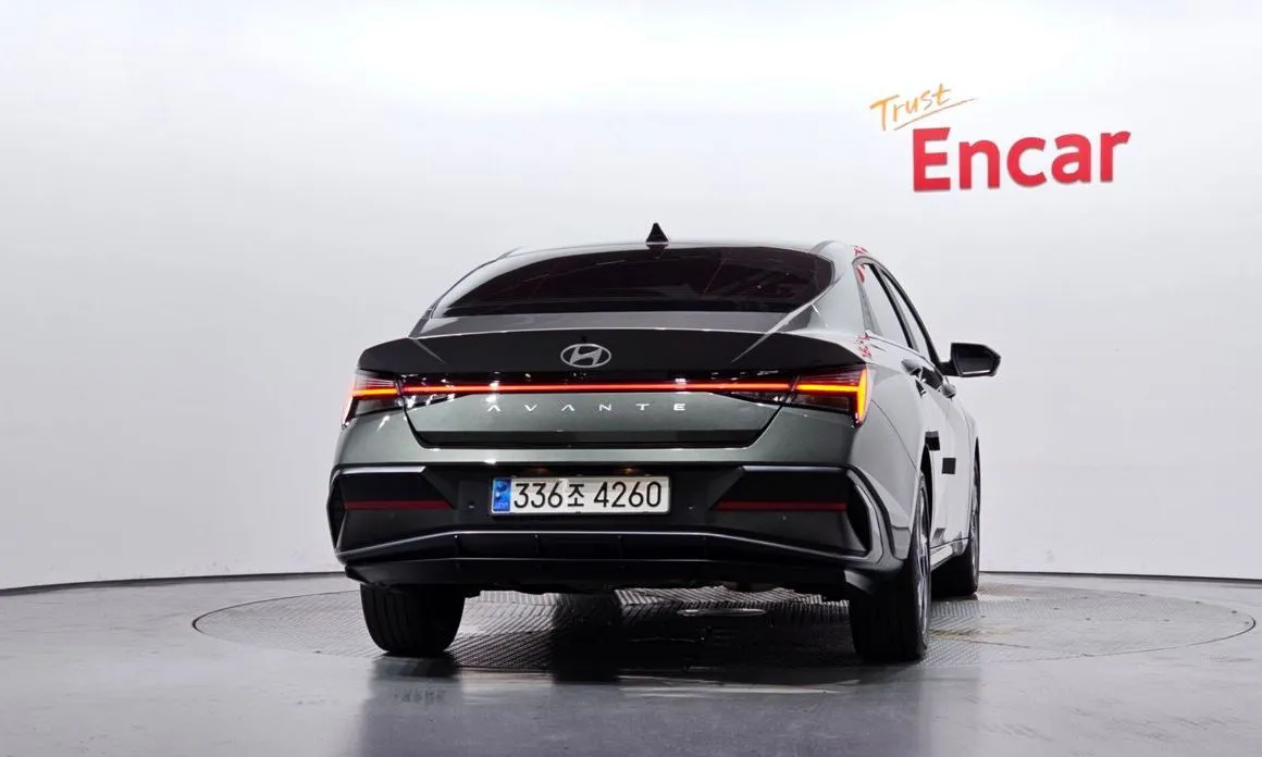 Hyundai AVANTE — фото 2