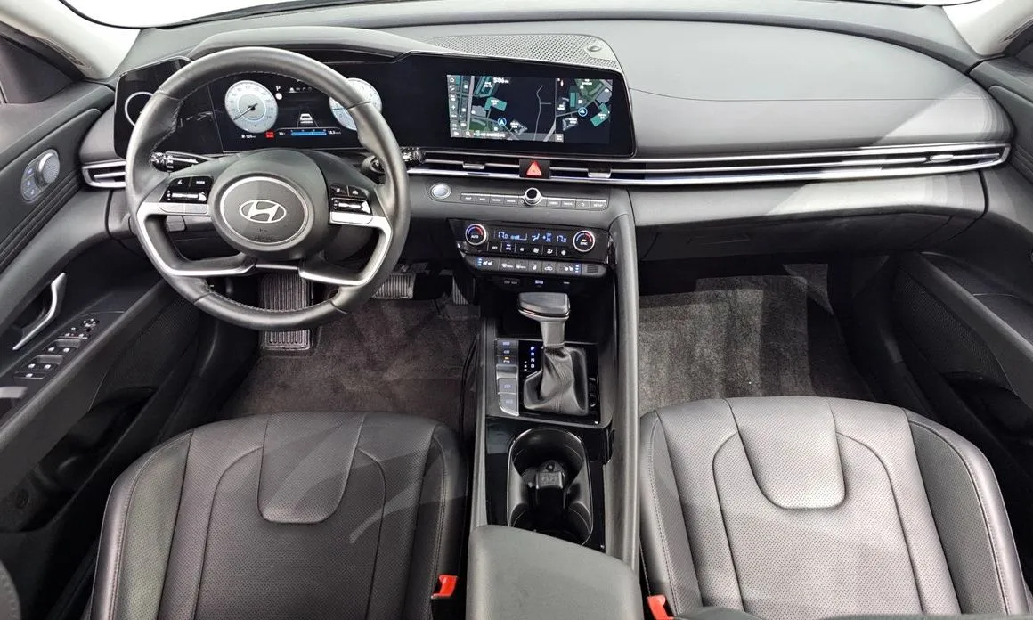 Hyundai AVANTE — фото 9