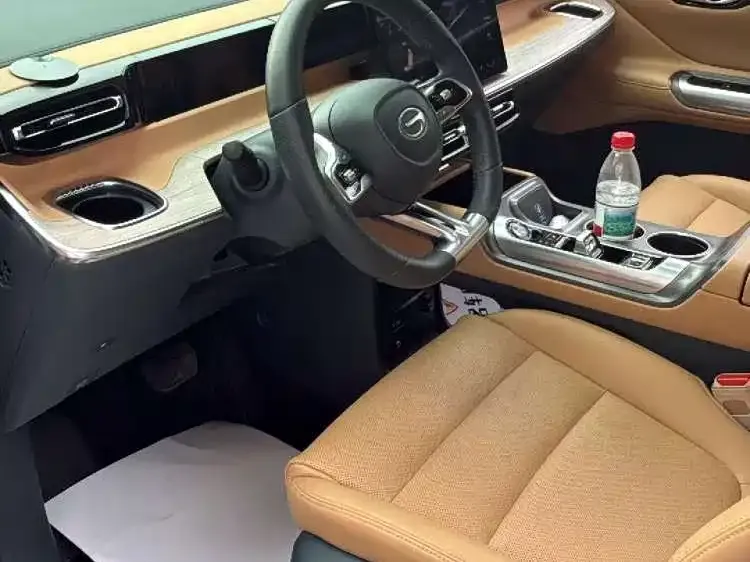 GAC Motor 传祺E8 PHEV 2024 из CN, фото 6