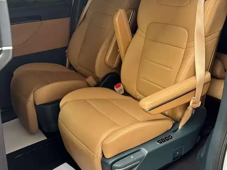 GAC Motor 传祺E8 PHEV 2024 из CN, фото 5