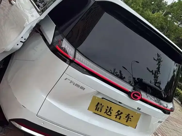 GAC Motor 传祺E8 PHEV 2024 из CN, фото 3
