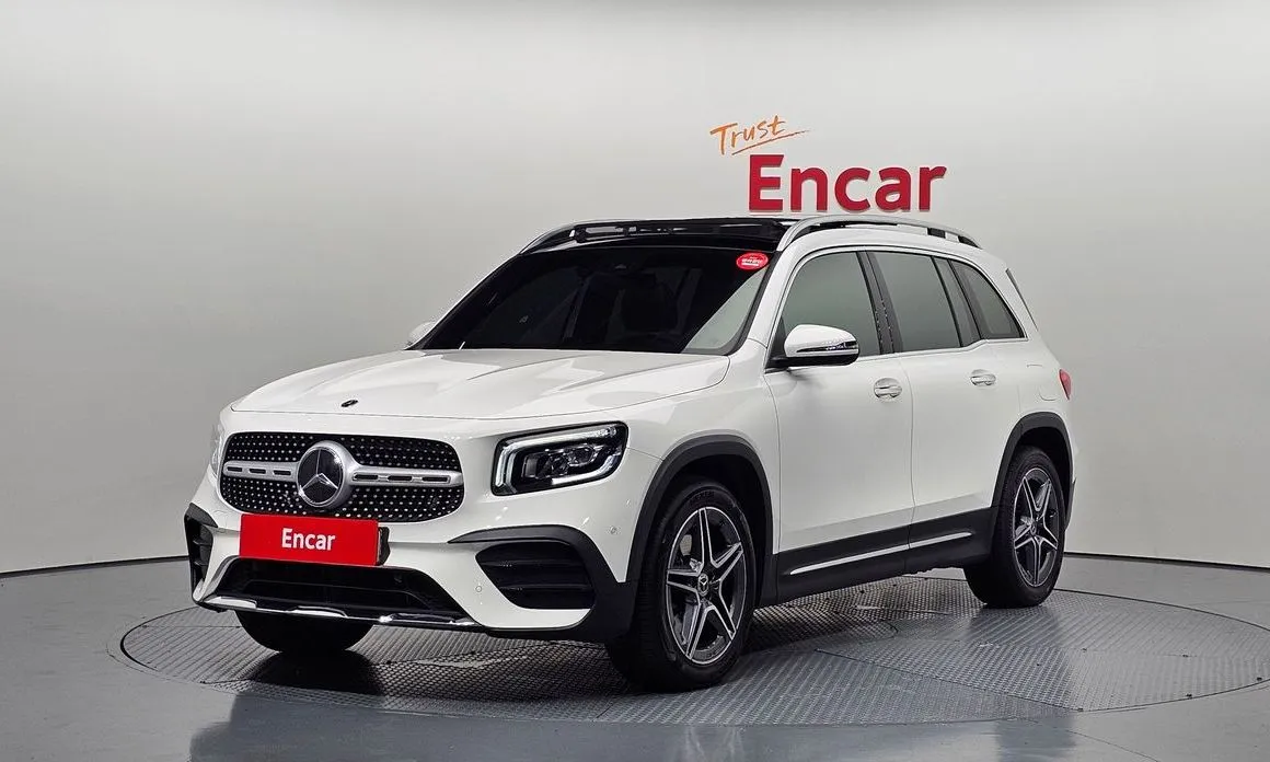 Mercedes-Benz GLB-Class — фото 1