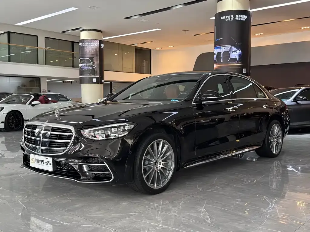 Mercedes-Benz S-Class — фото 1