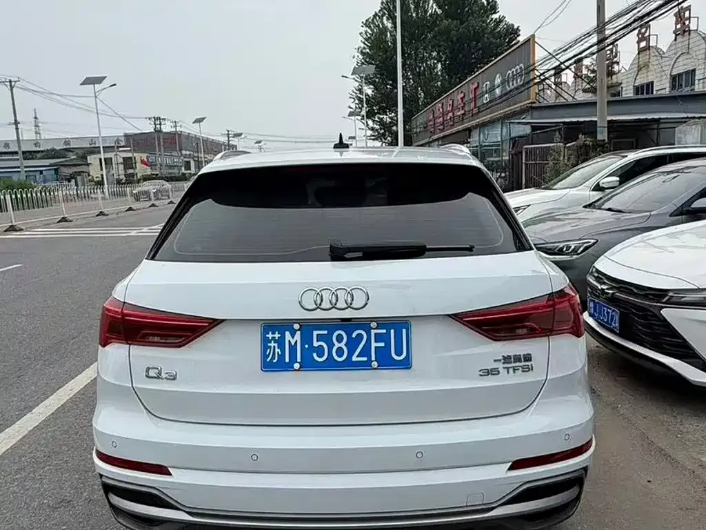 Audi Q3 — фото 2