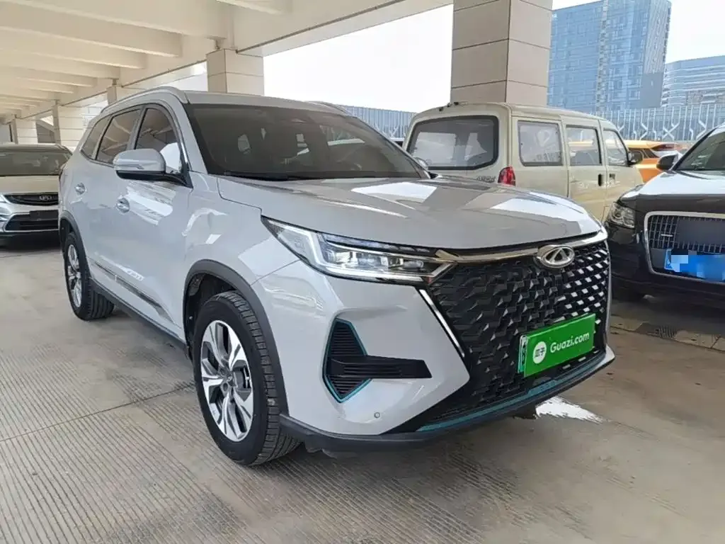 Chery Tiggo 8 PRO NEV — фото 10
